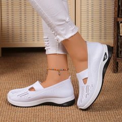 Women’s Lightweight Breathable Walking Shoes