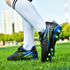 Kids’ Ultralight Football Boots – Non-Slip Outdoor Soccer Shoes