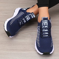 Unisex Lightweight Mesh Sports Shoes – Breathable Jogging & Casual Sneakers