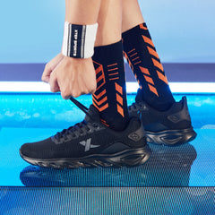 Xtep 2025 Men’s Running Shoes – Sweat-Absorbing, Wear-Resistant Sports Sneakers