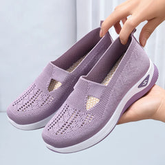 Women’s Lightweight Breathable Walking Shoes