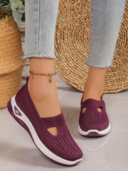 Women’s Lightweight Breathable Walking Shoes
