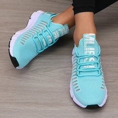 Unisex Lightweight Mesh Sports Shoes – Breathable Jogging & Casual Sneakers