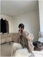 100% Pure Cashmere High-Neck Sweater – Women’s Loose Fit