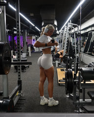 Women’s Seamless High-Waist Fitness Shorts