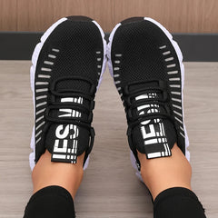 Unisex Lightweight Mesh Sports Shoes – Breathable Jogging & Casual Sneakers