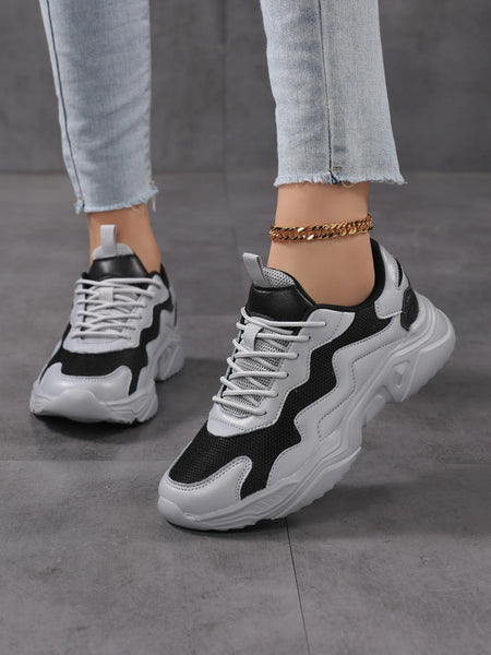 Women’s Lightweight Mesh Sneakers – Breathable White Casual Shoes