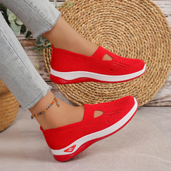 Women’s Lightweight Breathable Walking Shoes