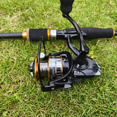 Professional Ultralight Spinning Reel 1000–7000 – 5.2:1 Gear Ratio CNC Metal Spool